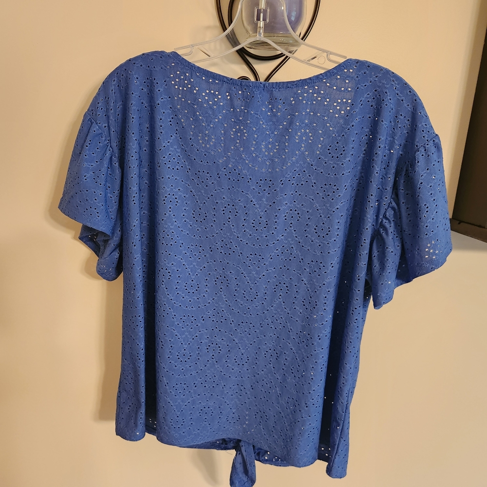 W5 Blue Eyelet Women's Large Top - Picture 5 of 5